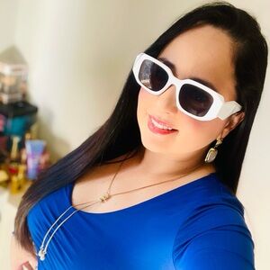 Meet your Posher, Df